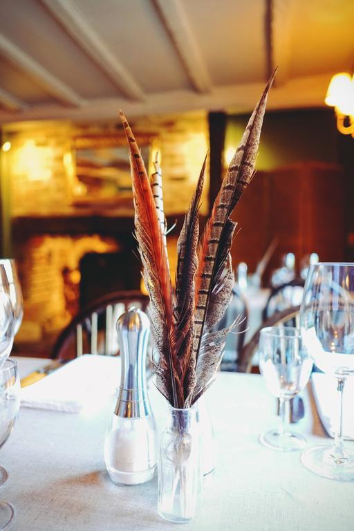 Hambro Arms Hotel Milton Abbas Ngoại thất bức ảnh