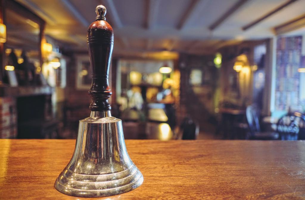 Hambro Arms Hotel Milton Abbas Ngoại thất bức ảnh
